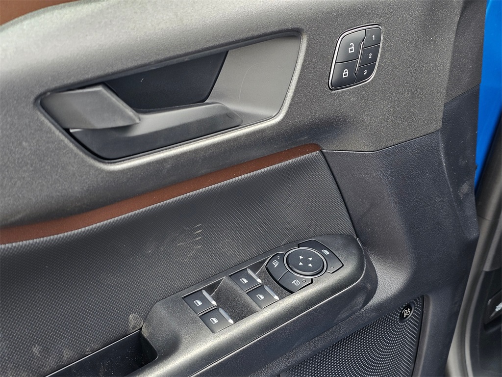 2025 Ford Bronco Sport Outer Banks photo 22