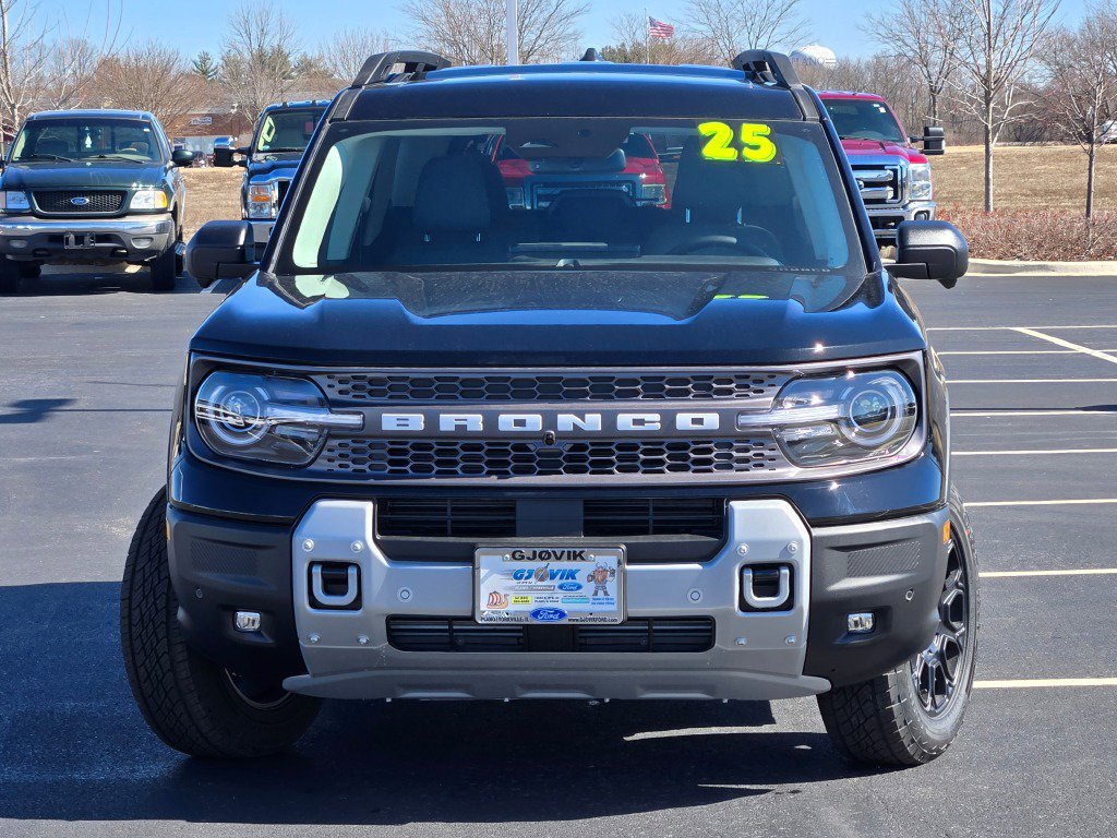2025 Ford Bronco Sport Badlands photo 2