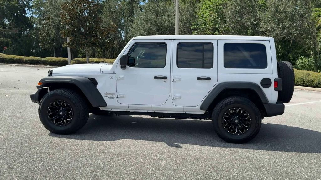 2021 Jeep Wrangler Unlimited Sport S photo 4