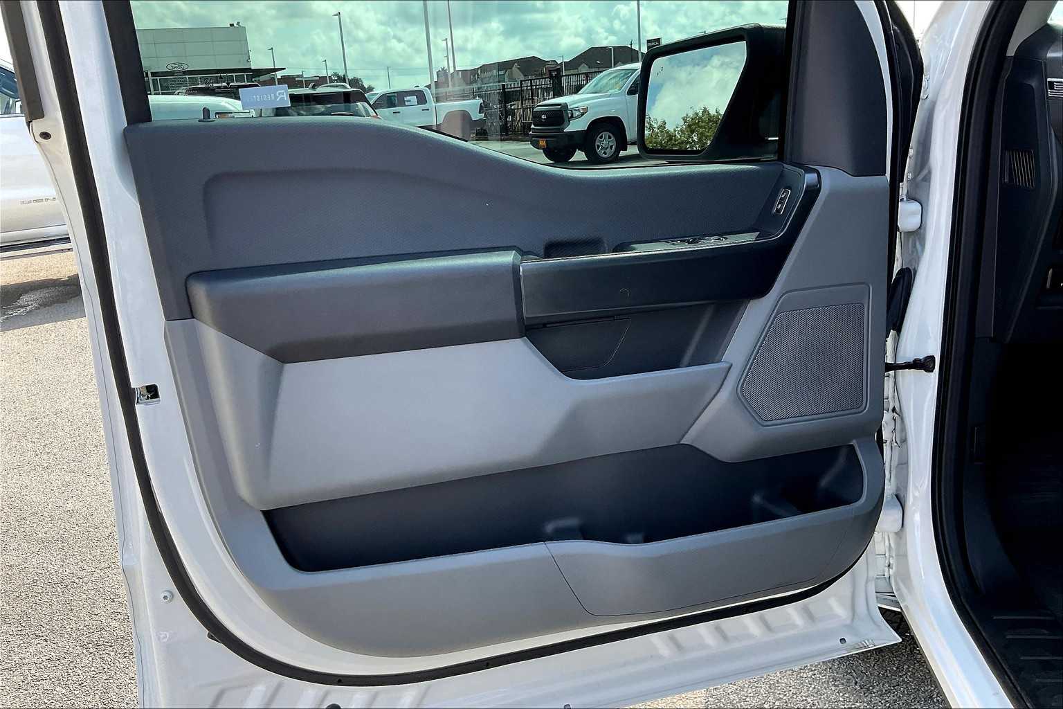 2024 Ford F-150 XL photo 21