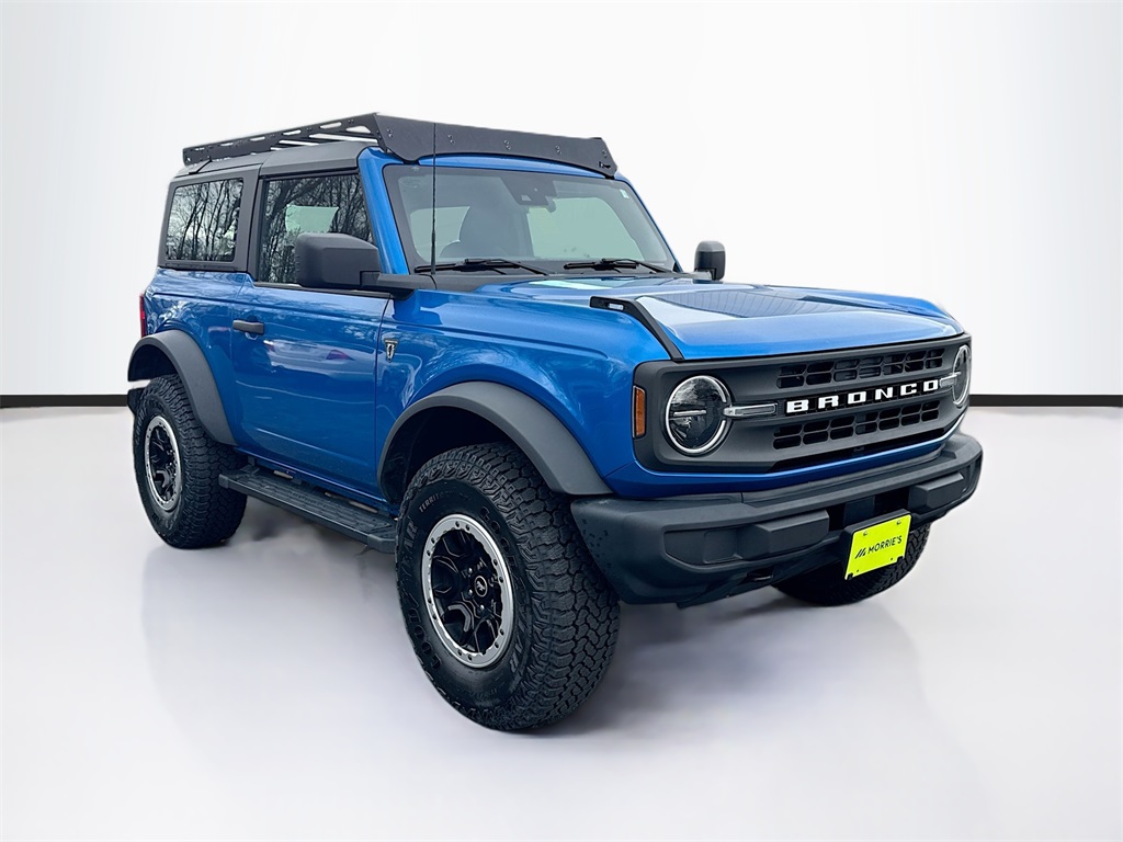 2022 Ford Bronco Base photo 3