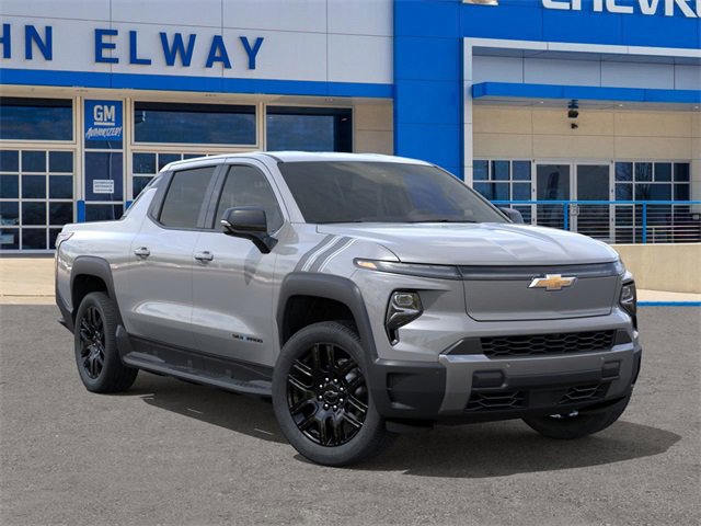 2026 Chevrolet Silverado photo 6