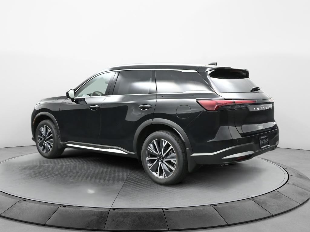 2026 Infiniti QX60 Luxe AWD photo 3