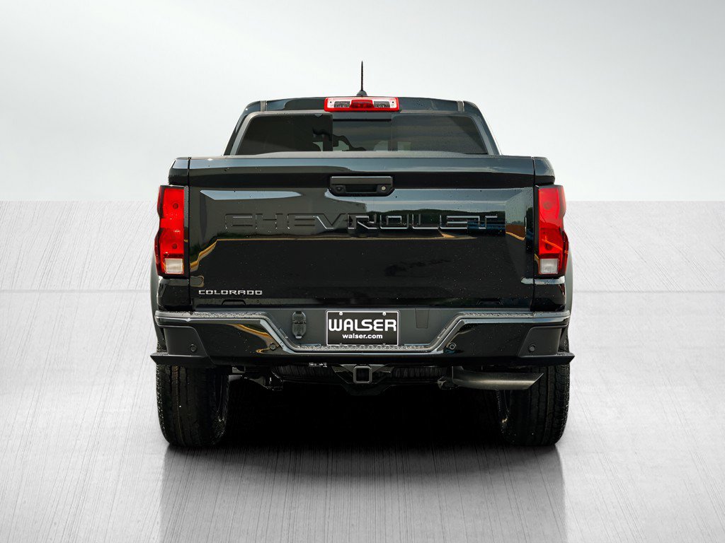 2026 Chevrolet Colorado Trail Boss photo 4