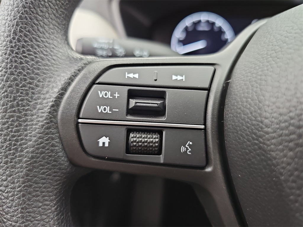 2026 Honda HR-V LX photo 21