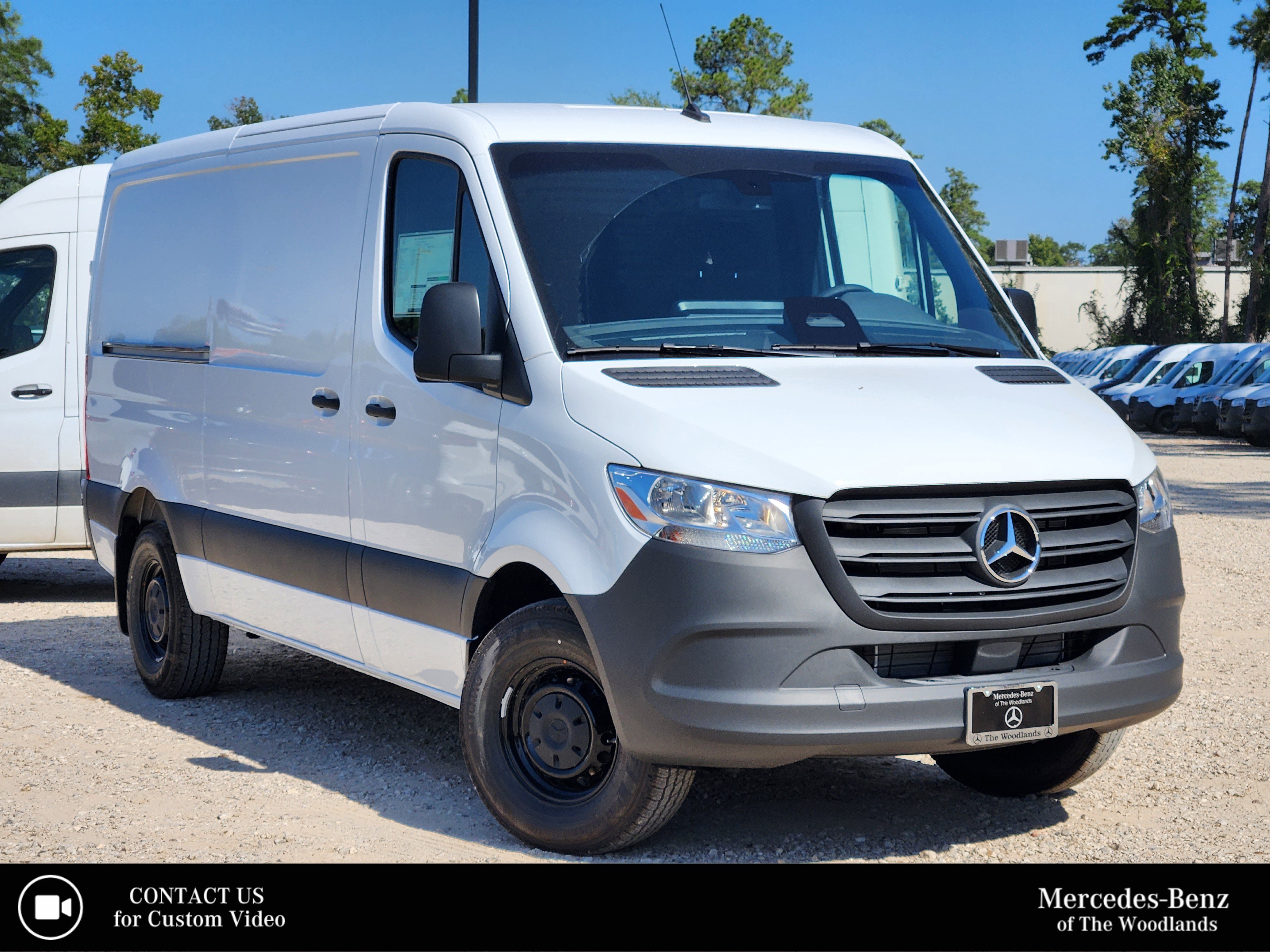 2026 Mercedes-Benz Sprinter Cargo Van Base's photo