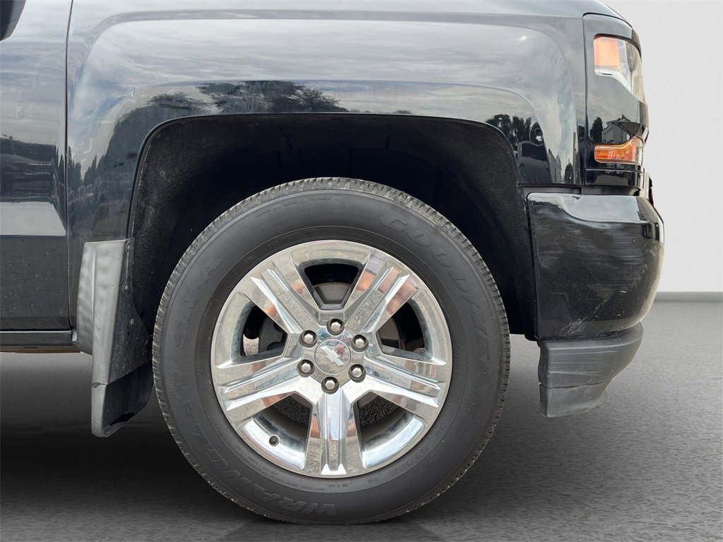 Used 2018 Chevrolet Silverado 1500 Custom with VIN 3GCUKPEC7JG537307 for sale in Kansas City