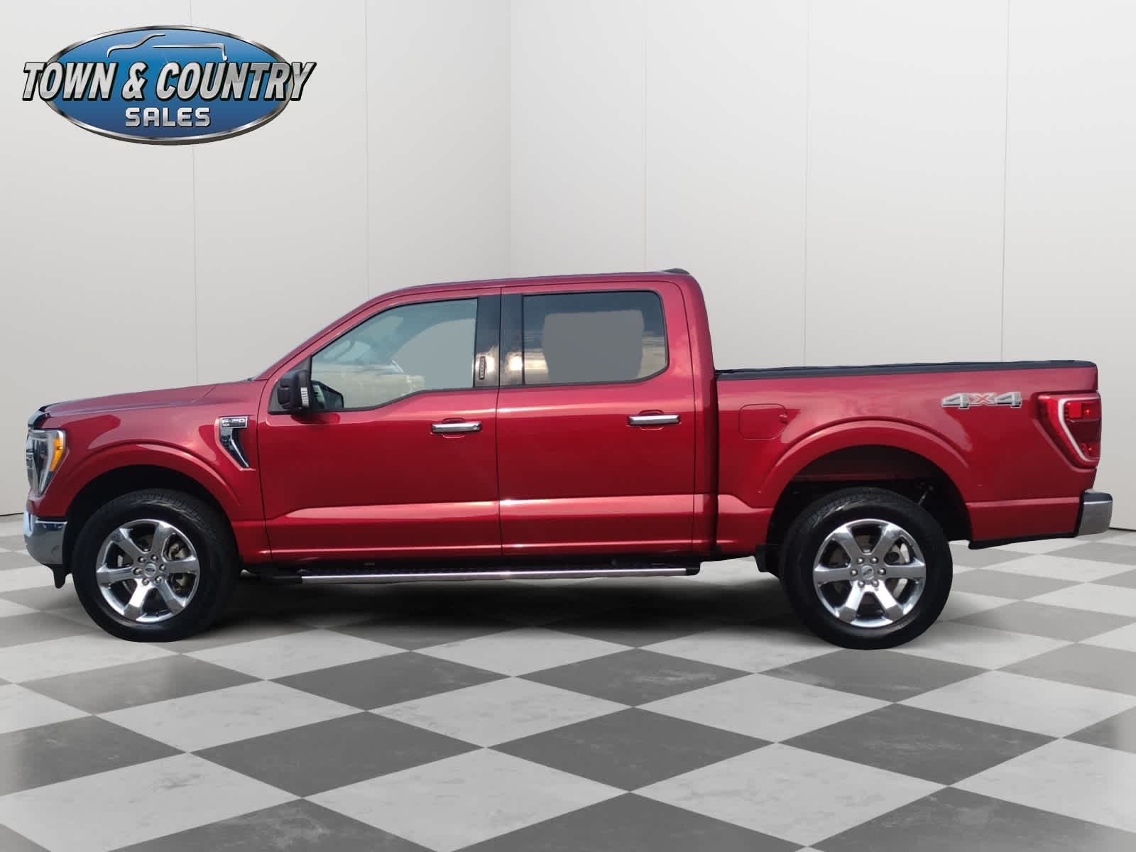 2021 Ford F-150 XLT photo 4