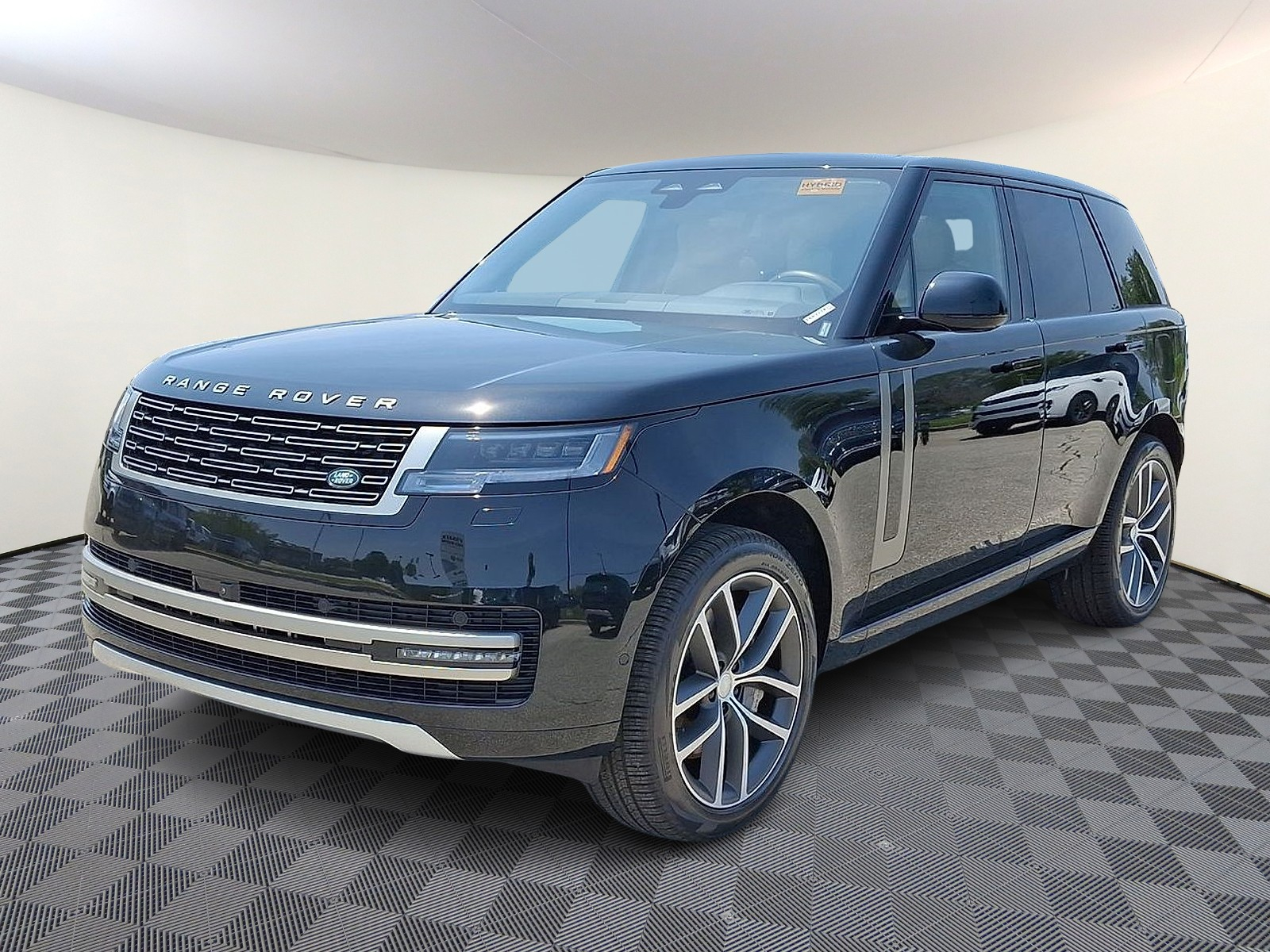2025 Land Rover Range Rover SE's photo