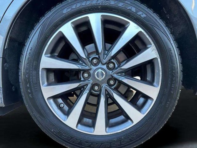 2017 Nissan Altima 2.5 SL photo 33