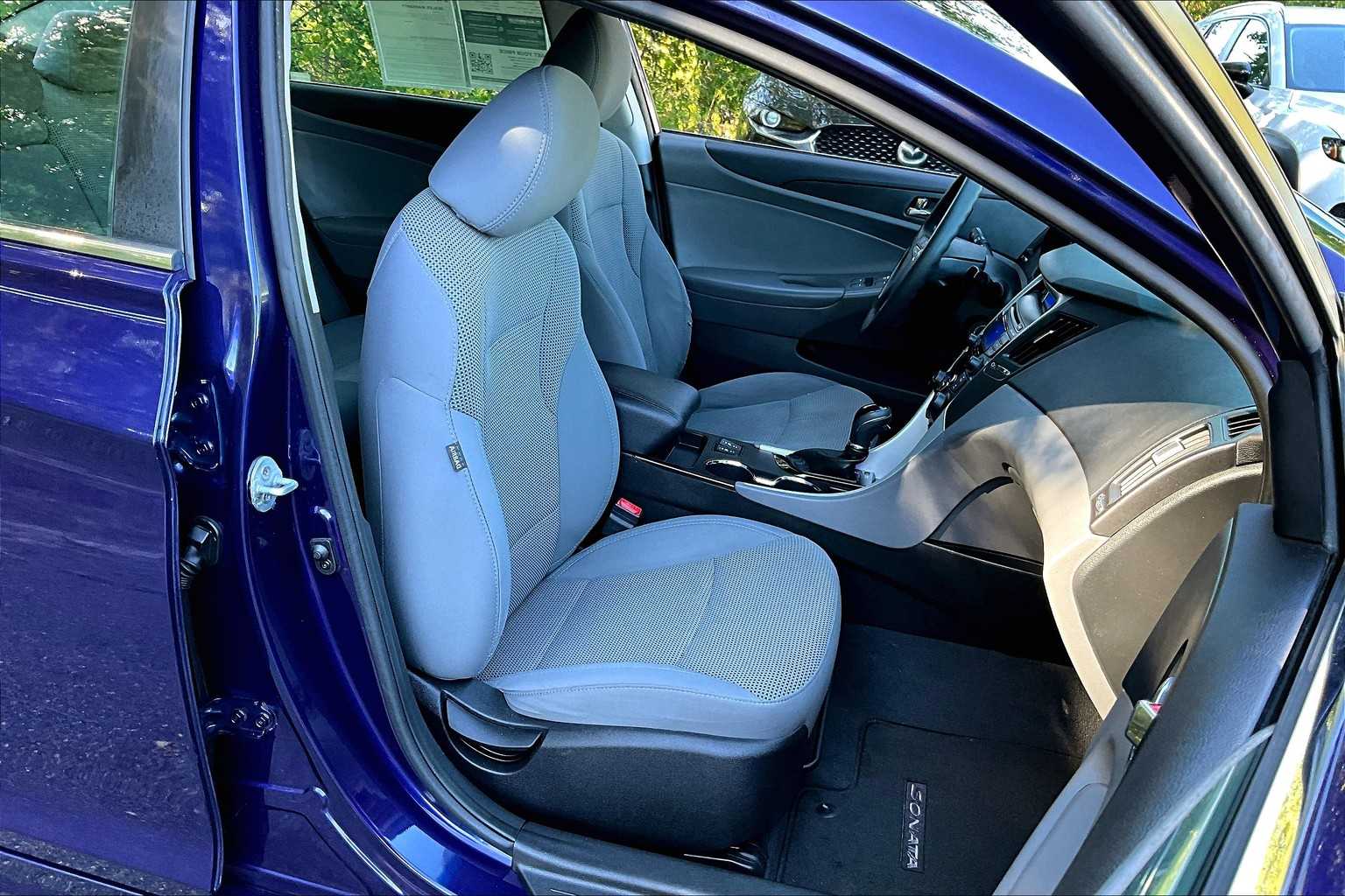 2013 Hyundai Sonata GLS photo 7