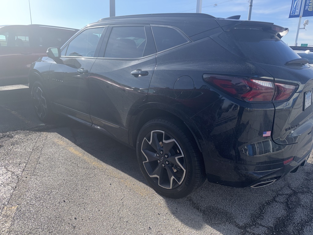 2022 Chevrolet Blazer RS photo 2