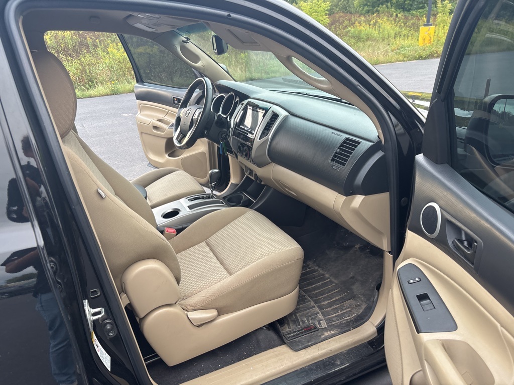2012 Toyota Tacoma Base photo 4
