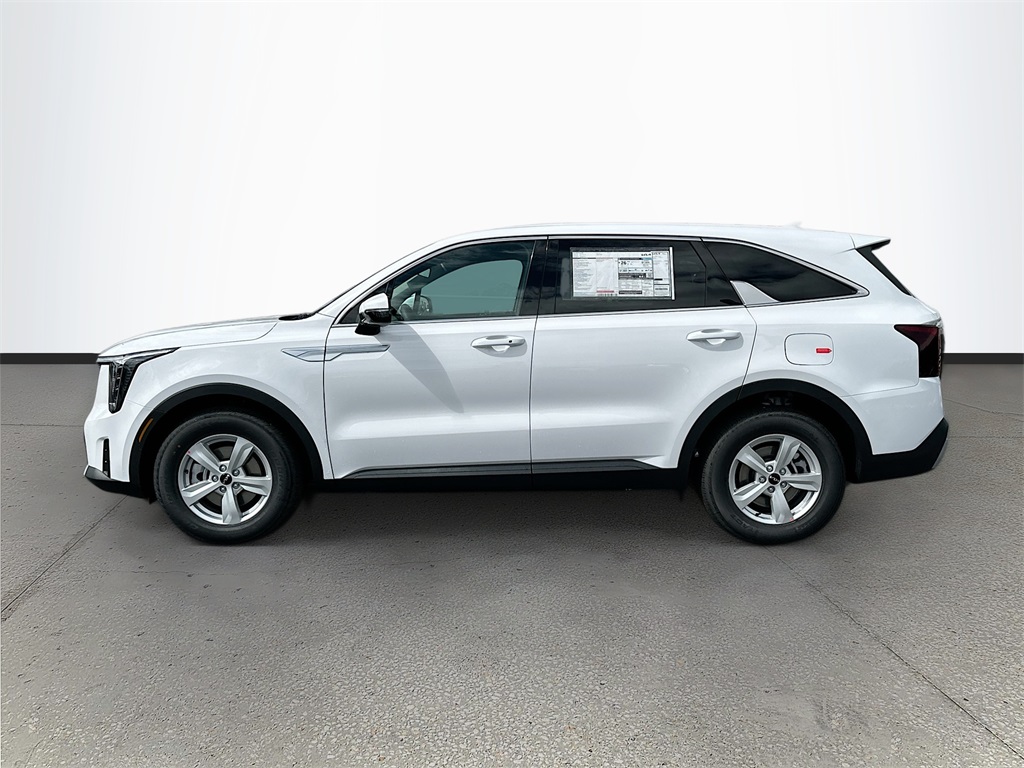 2026 Kia Sorento LX photo 2