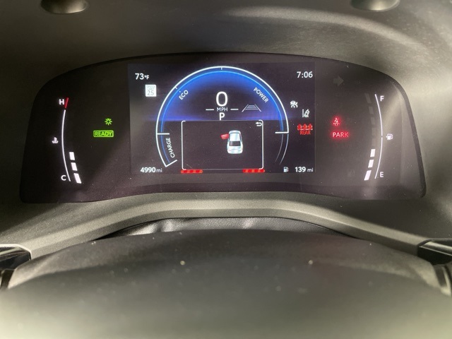 2025 Toyota Camry SE photo 19