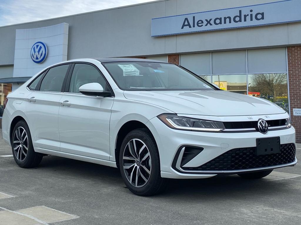 2026 Volkswagen Jetta SE's photo