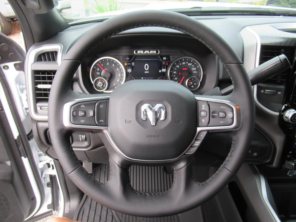 2026 Ram 2500 Big Horn photo 19
