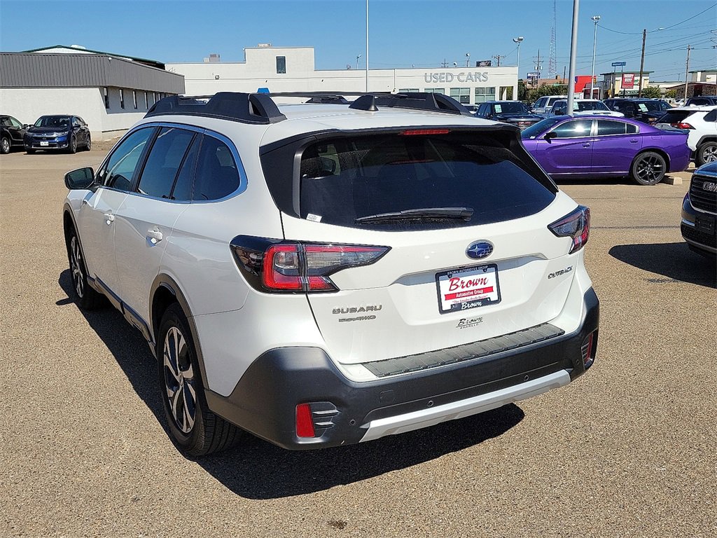 2022 Subaru Outback Limited photo 8