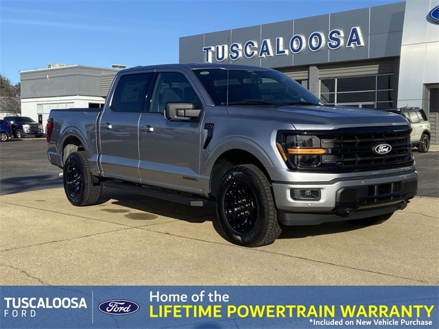 2025 Ford F-150 XLT's photo