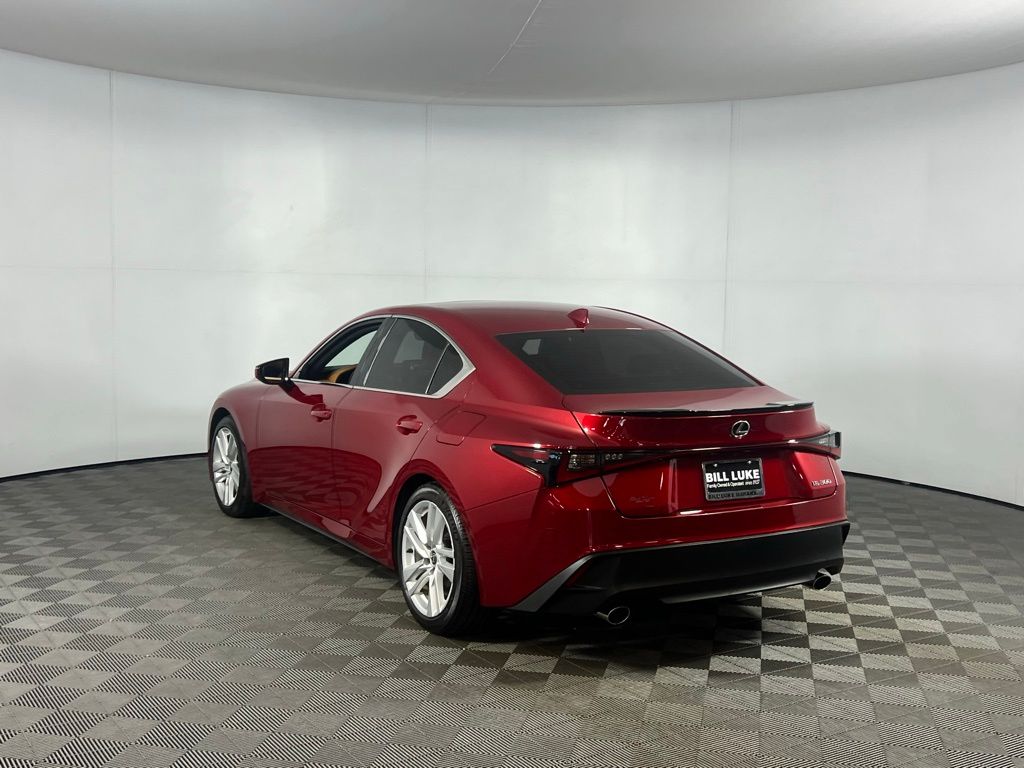2024 Lexus IS 300 photo 3