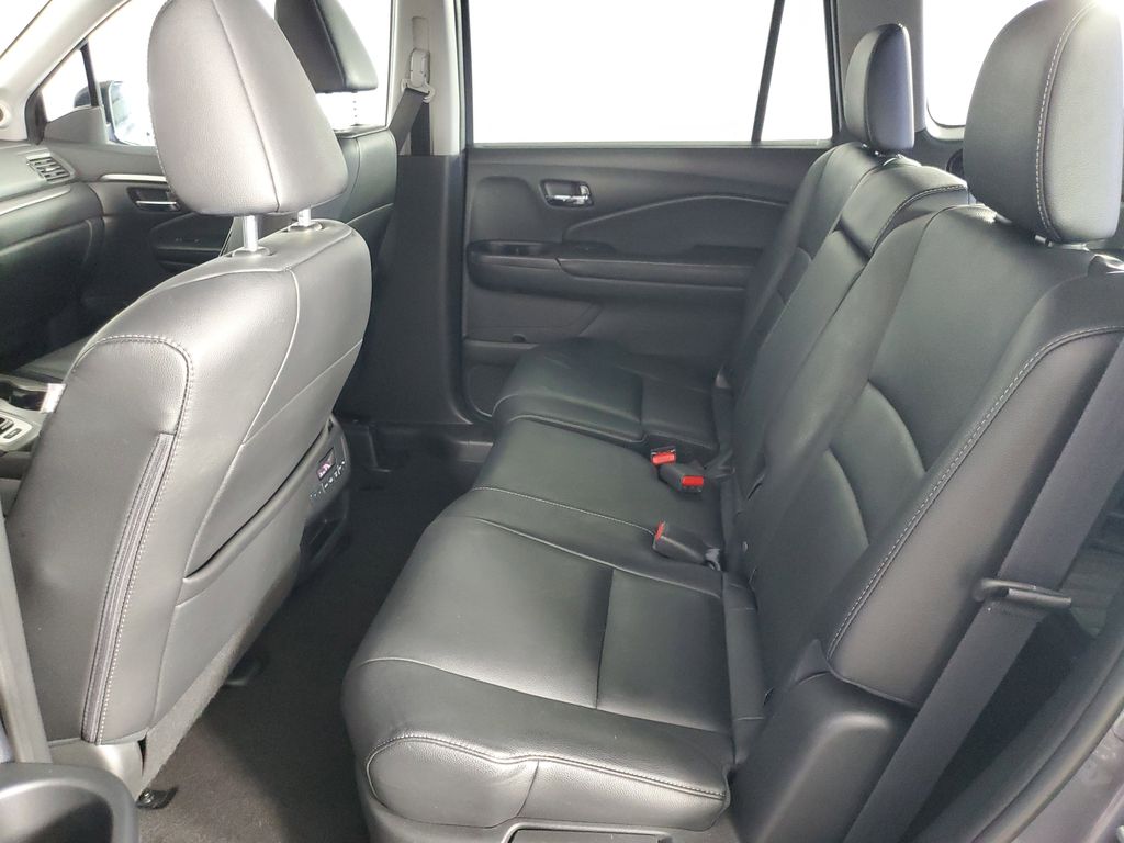 Used 2016 Gray Honda EX-L image 13