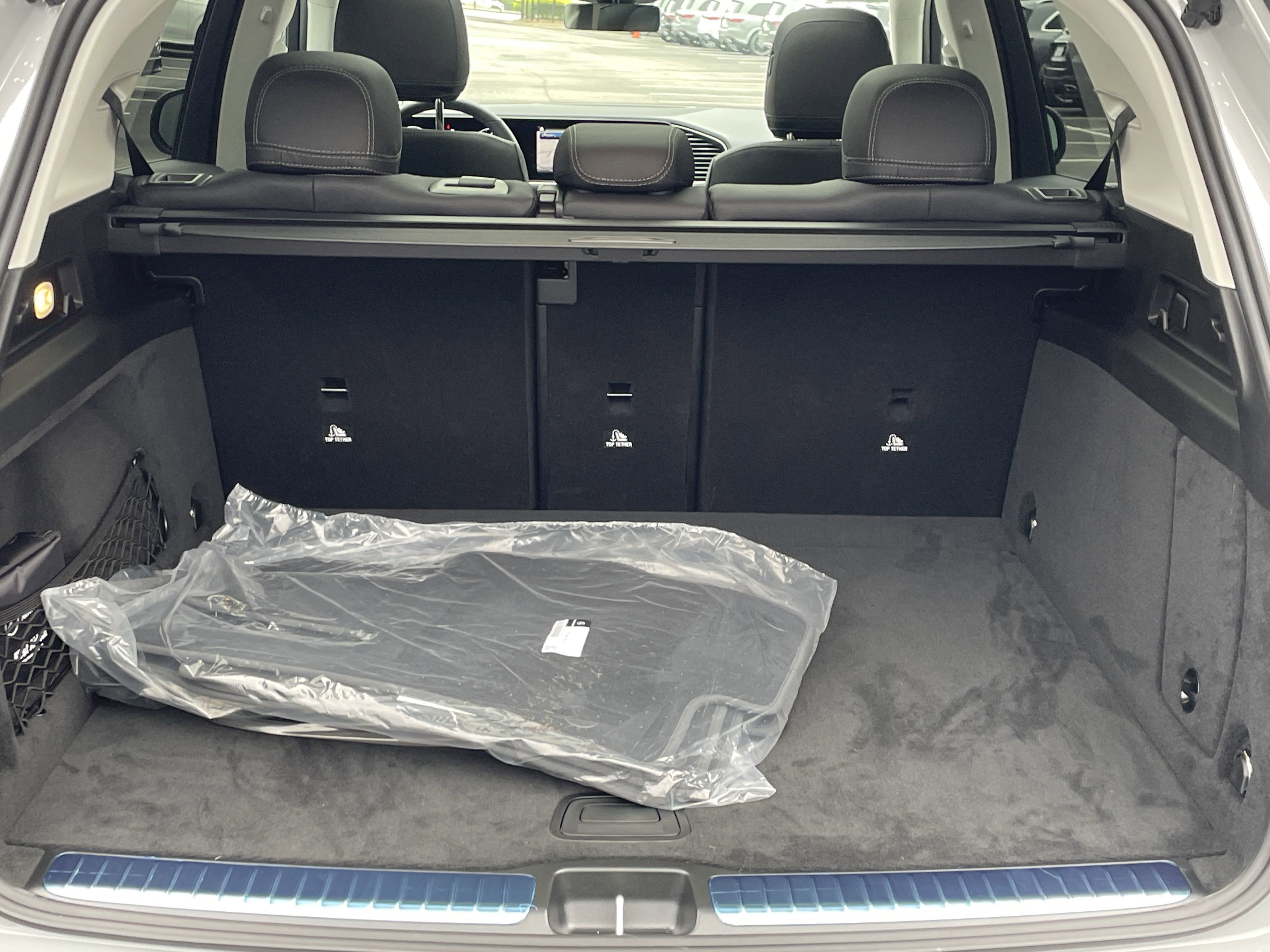 2026 Mercedes Benz GLE 350 4MATIC photo 3