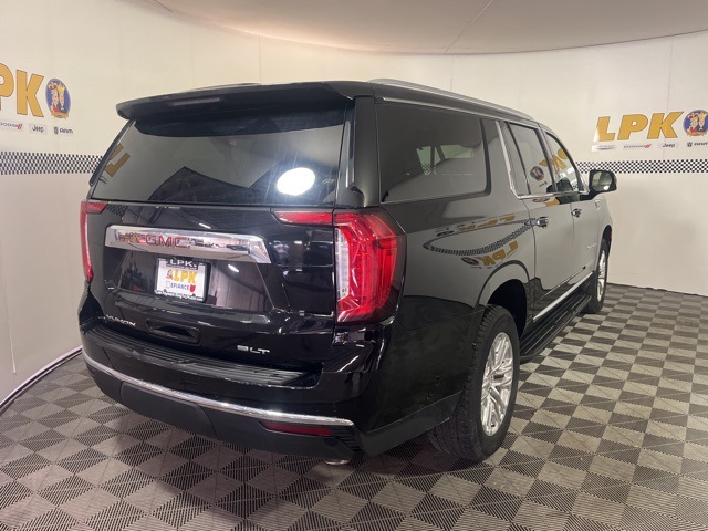 2021 Gmc Yukon XL SLT photo 3