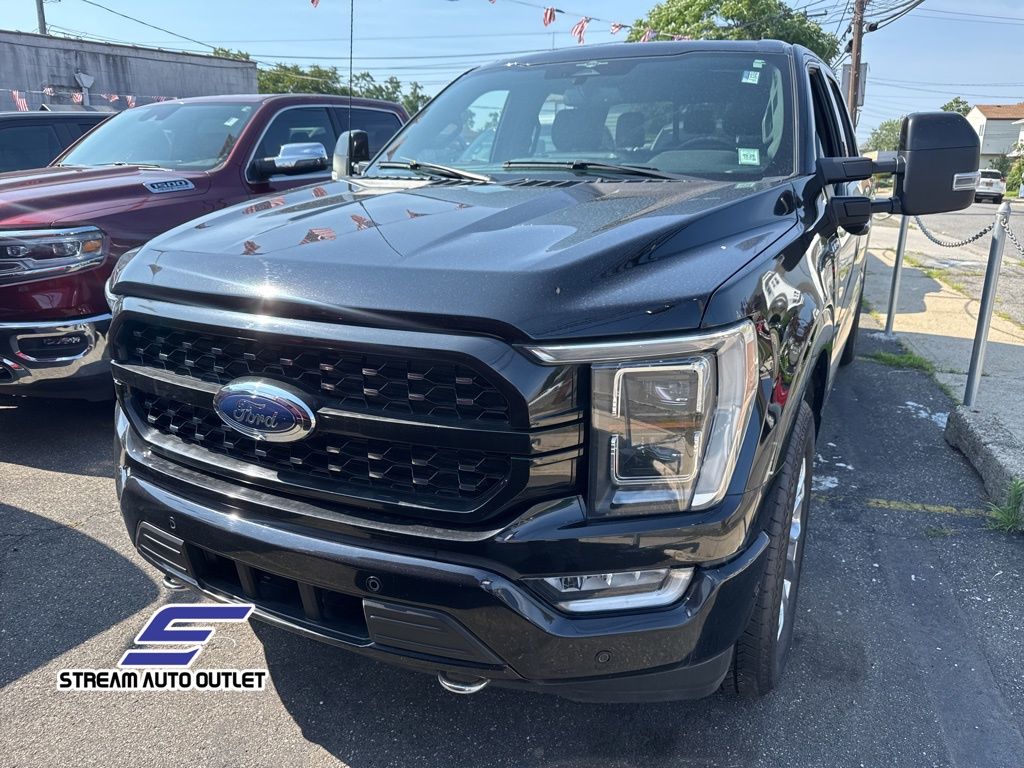2023 Ford F-150 Platinum photo 3