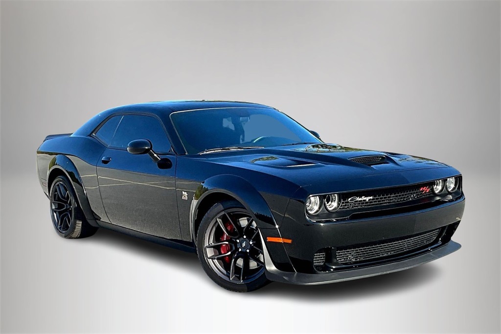 2020 Dodge Challenger R/T's photo