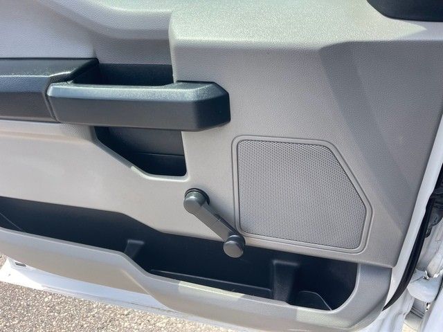 2016 Ford F-150 XL photo 19