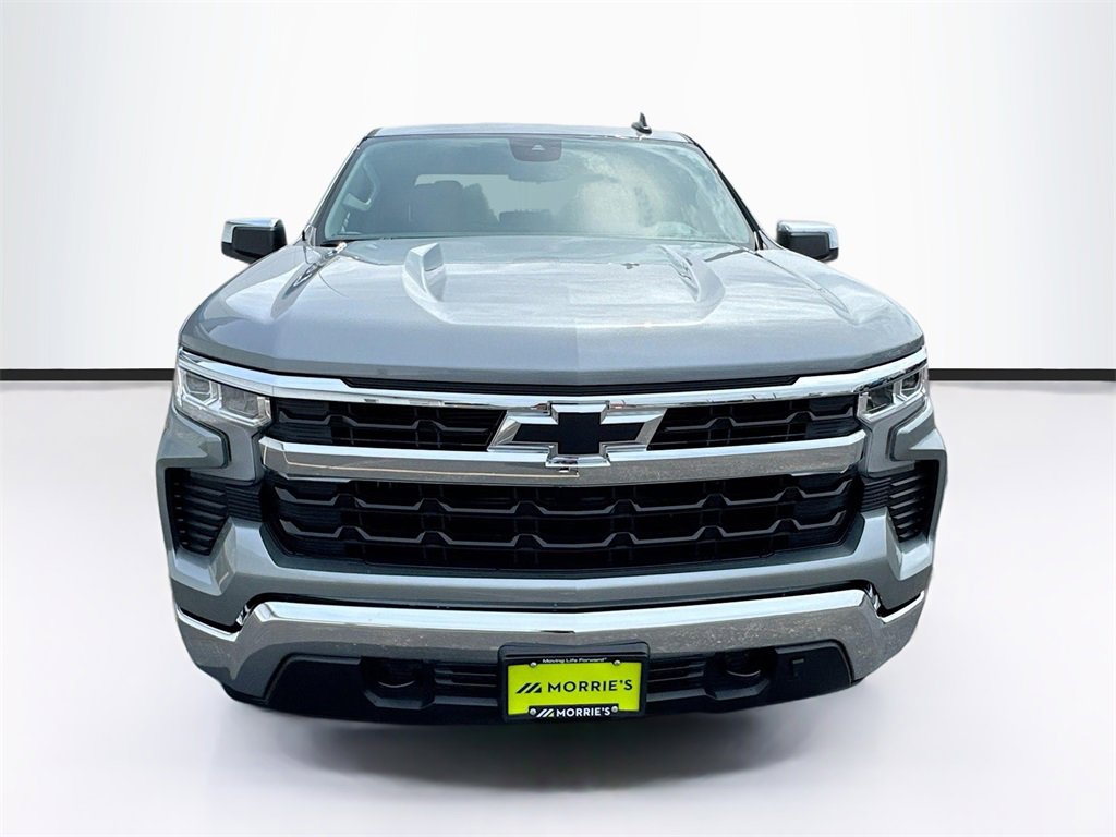 2025 Chevrolet Silverado 1500 LT photo 2