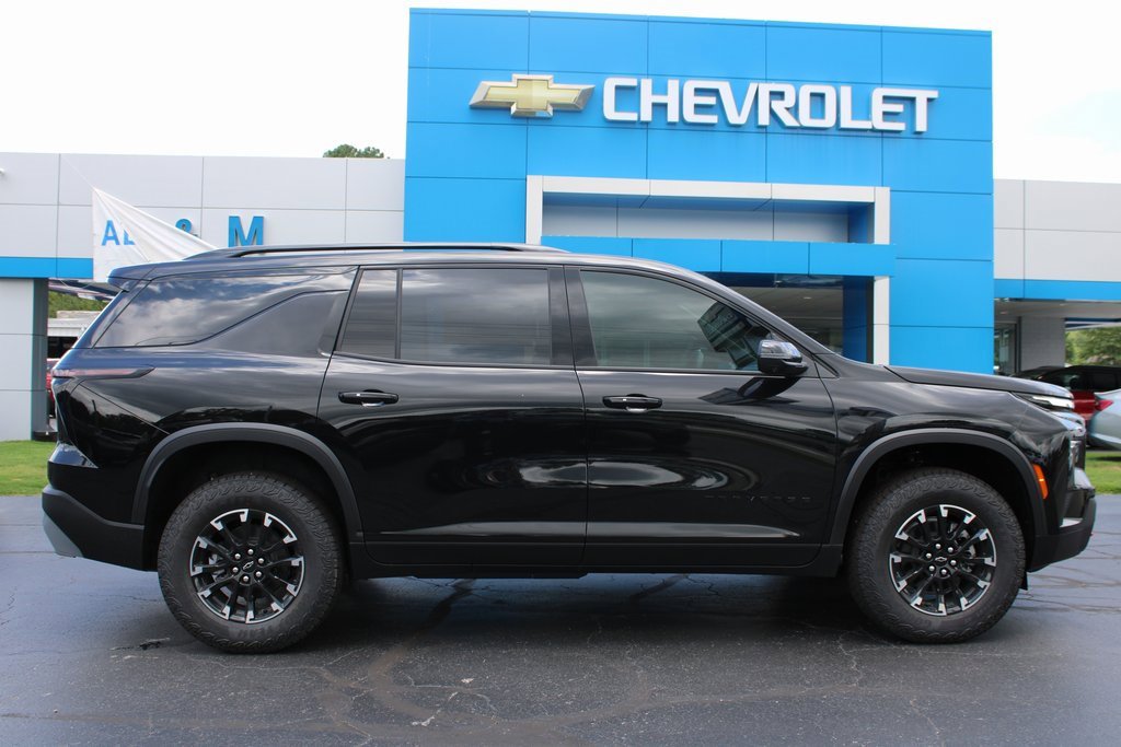 2026 Chevrolet Traverse Z71 photo 8