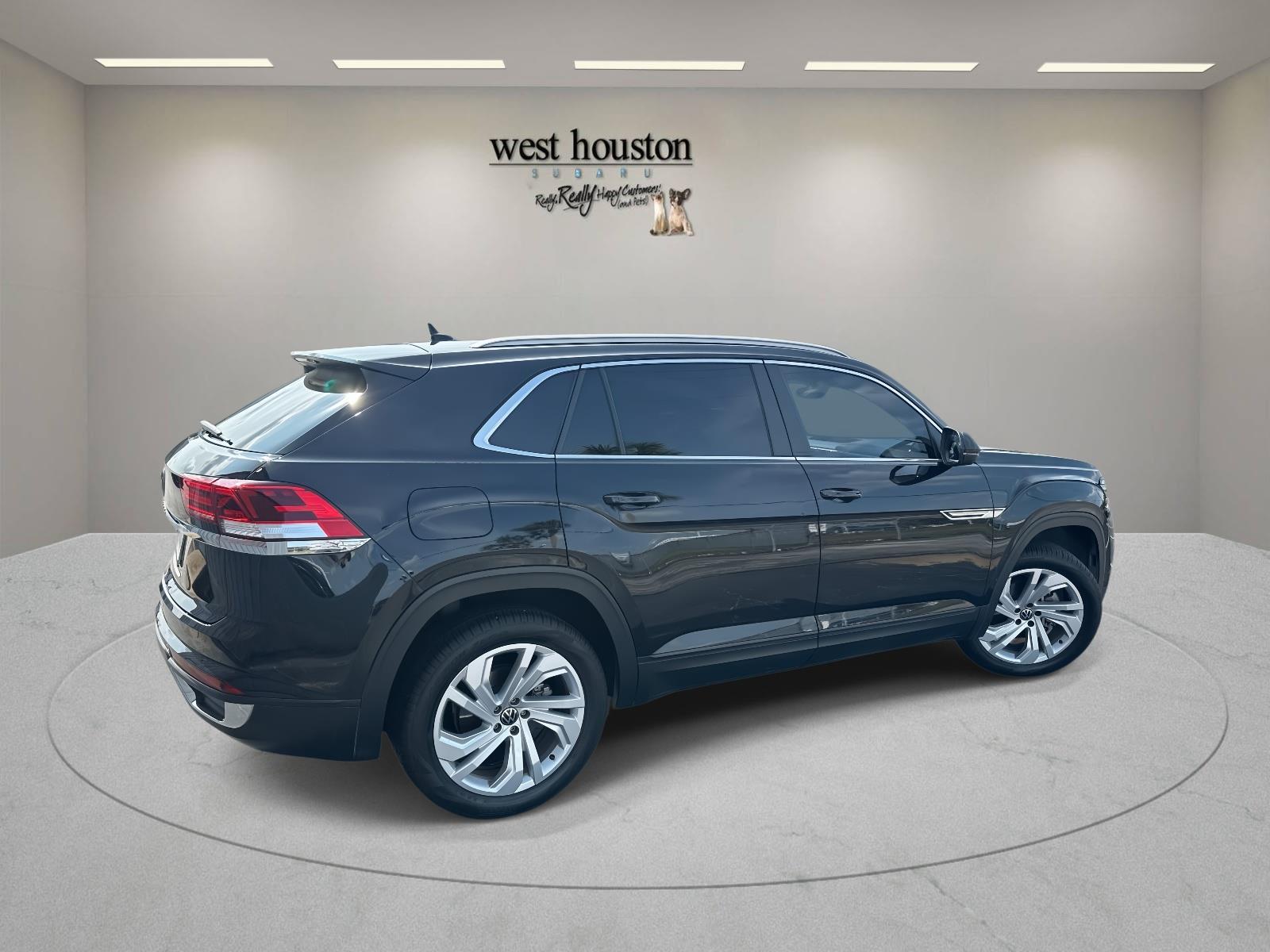 2021 Volkswagen Atlas Cross Sport V6 SEL photo 5