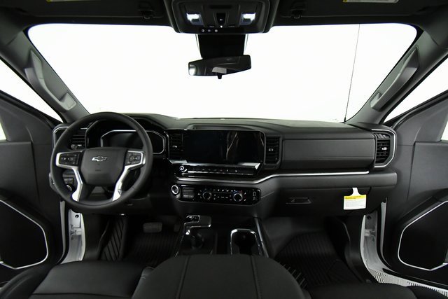 2026 Chevrolet Silverado 1500 RST photo 17
