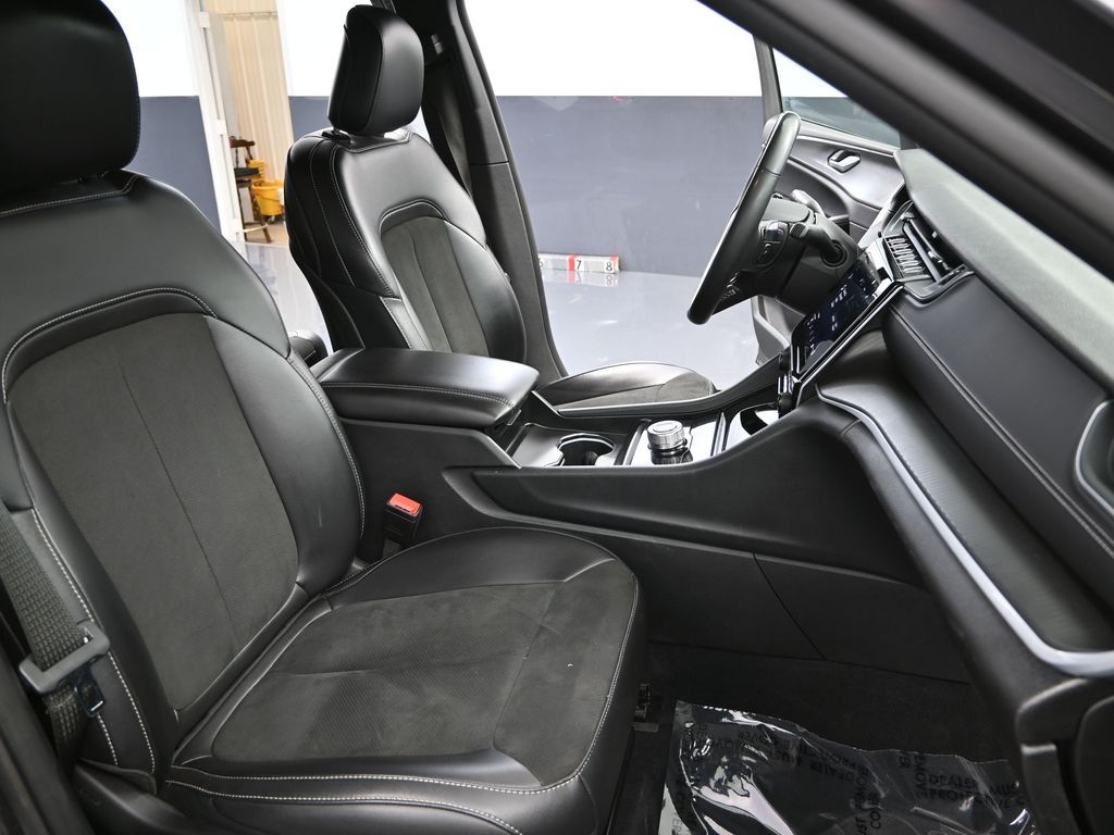 2024 Jeep Grand Cherokee Altitude X photo 43