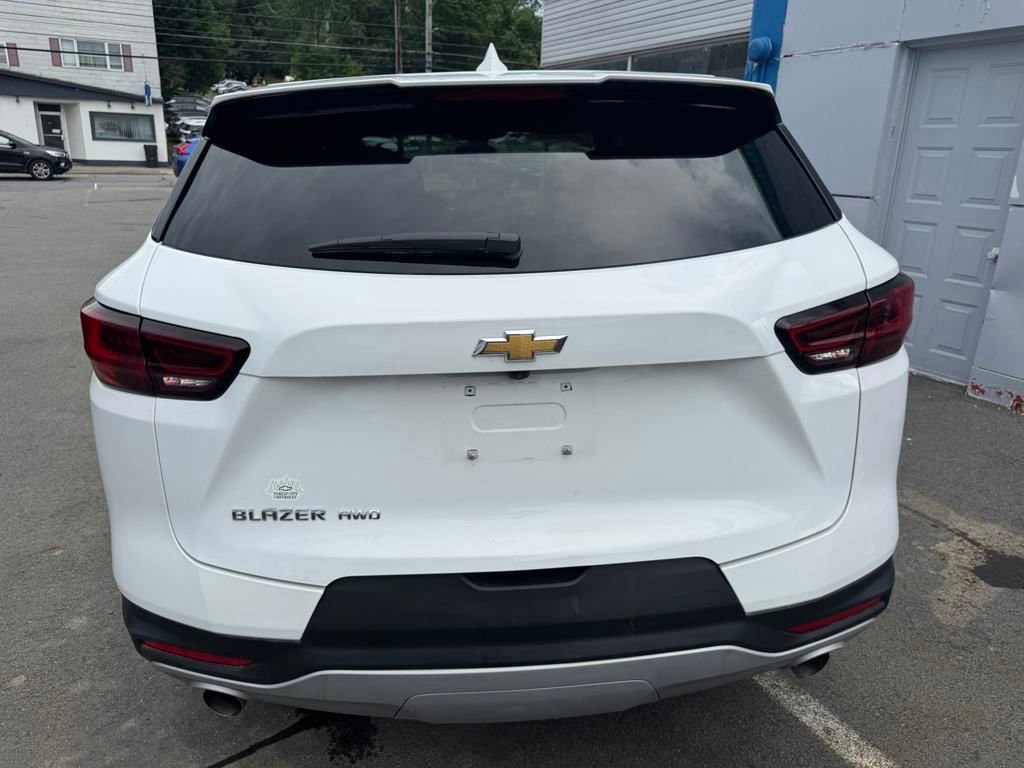2025 Chevrolet Blazer 2LT photo 4