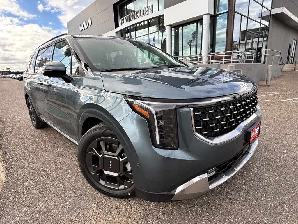 2026 Kia Carnival SX's photo