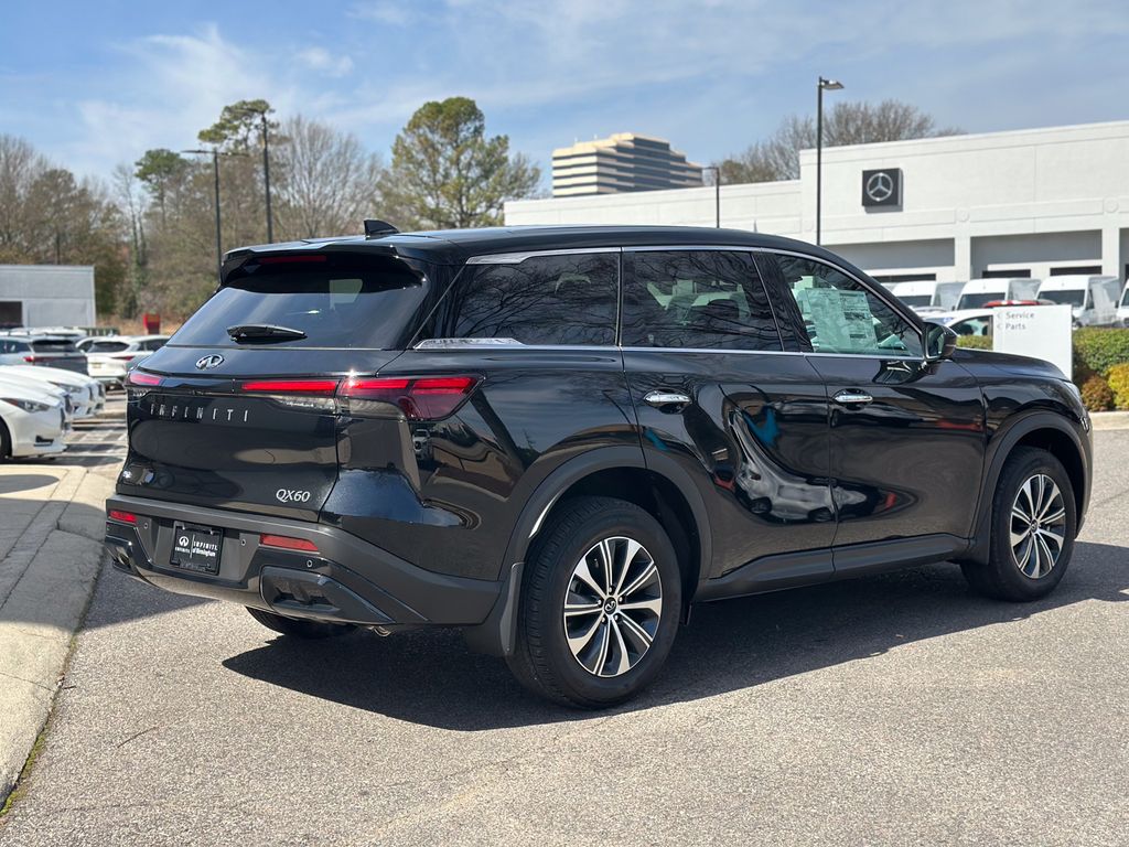 2025 Infiniti QX60 Pure photo 11