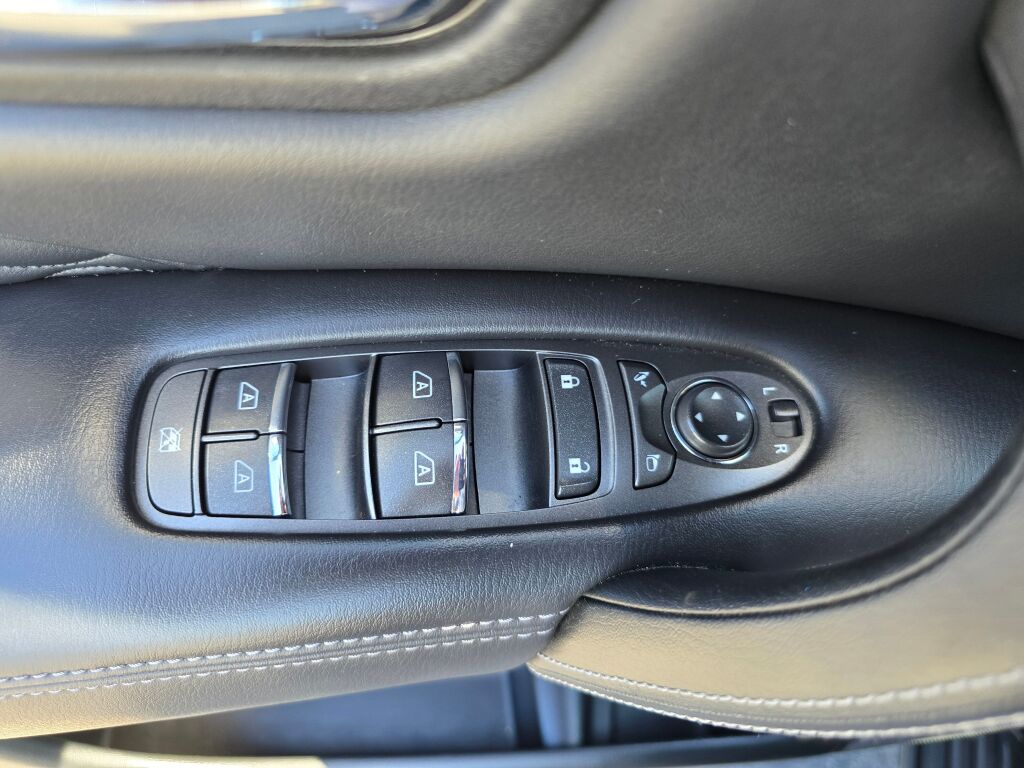 2023 Infiniti QX80 Sensory photo 24