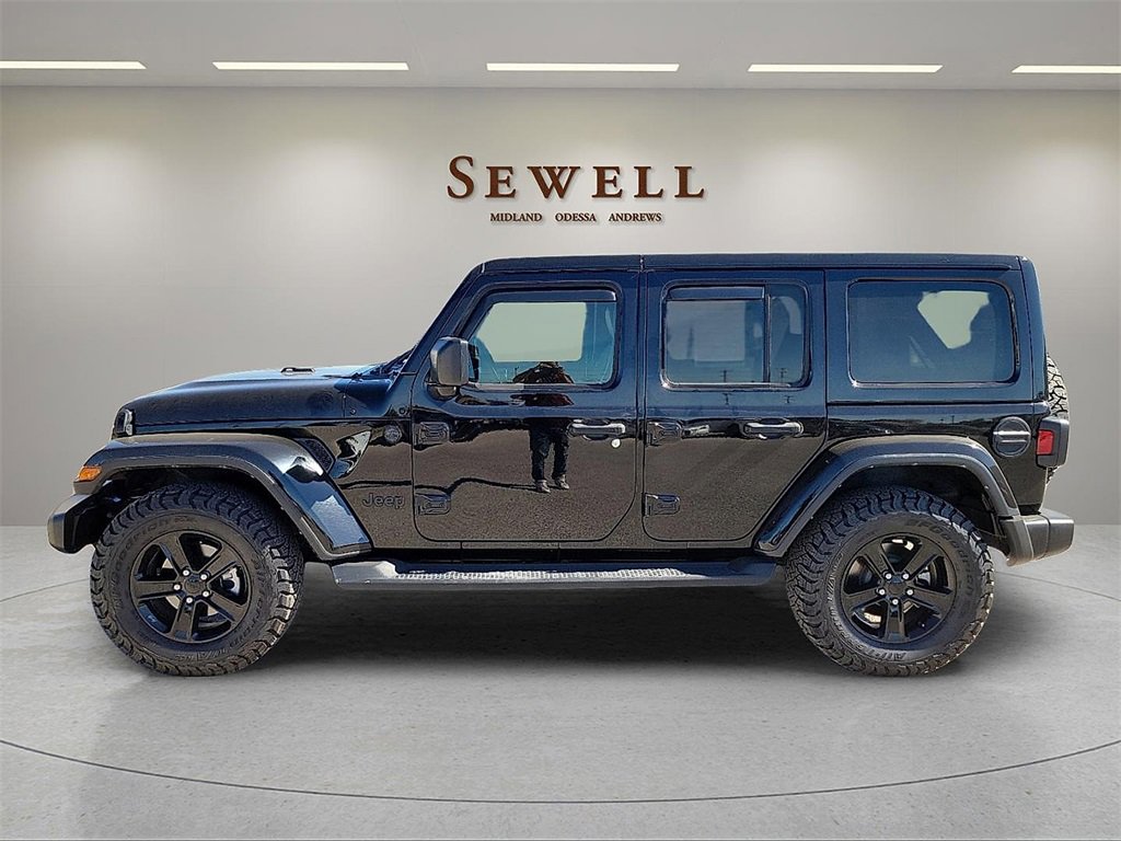 2023 Jeep Wrangler Sahara photo 2