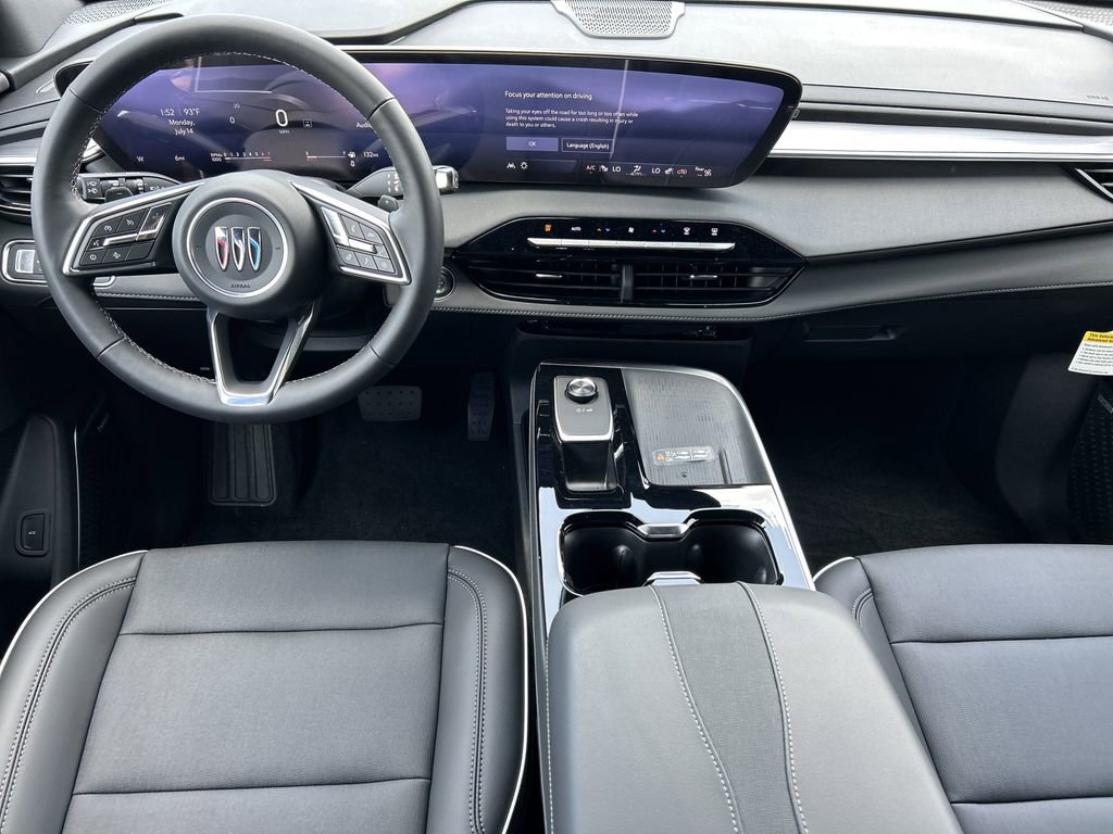 2025 Buick Enclave Preferred photo 2