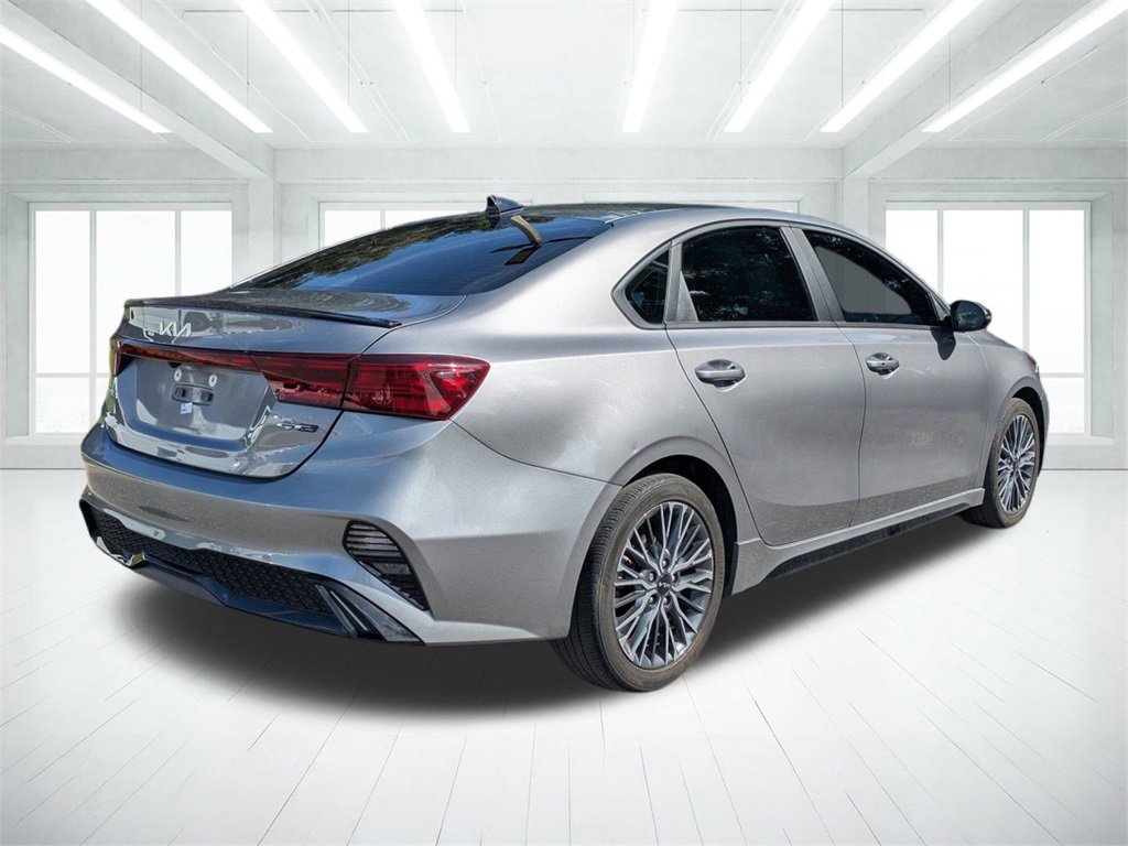 2023 Kia Forte GT-Line photo 3