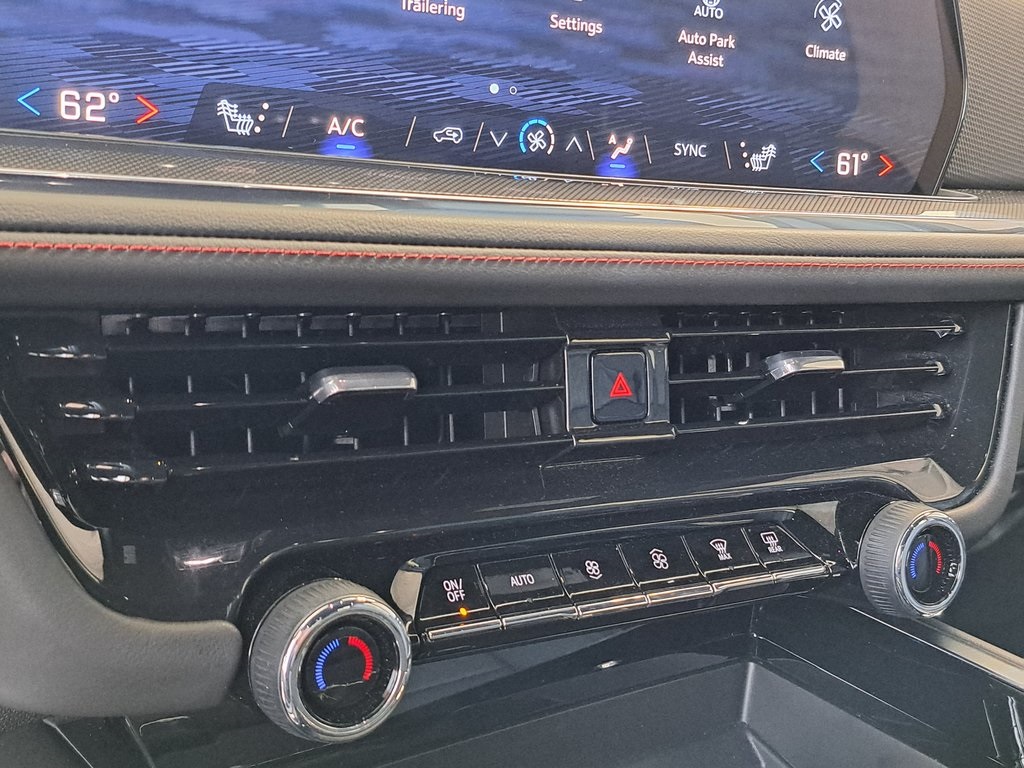 2025 Chevrolet Suburban RST photo 14