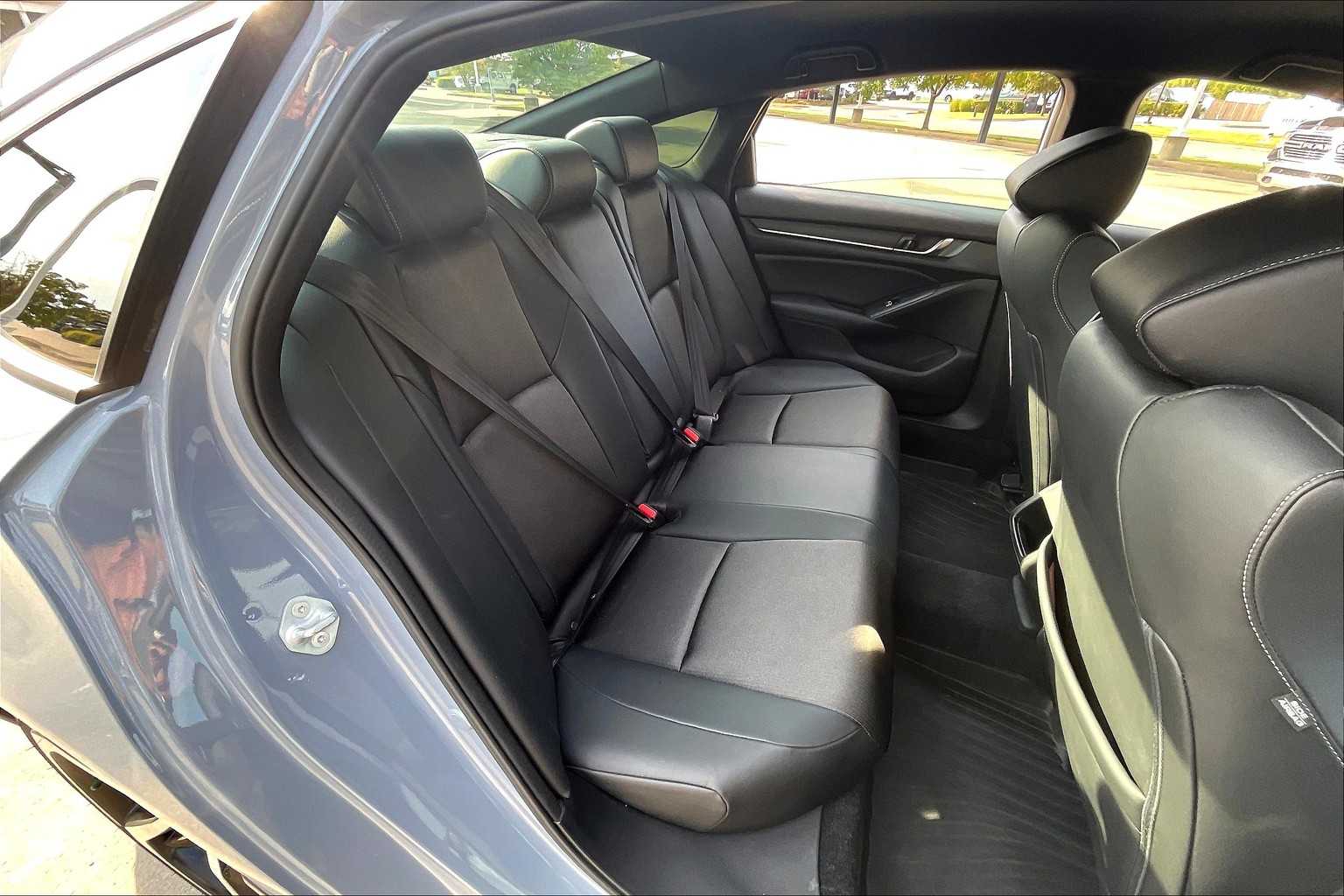 2022 Honda Accord Hybrid Sport photo 18