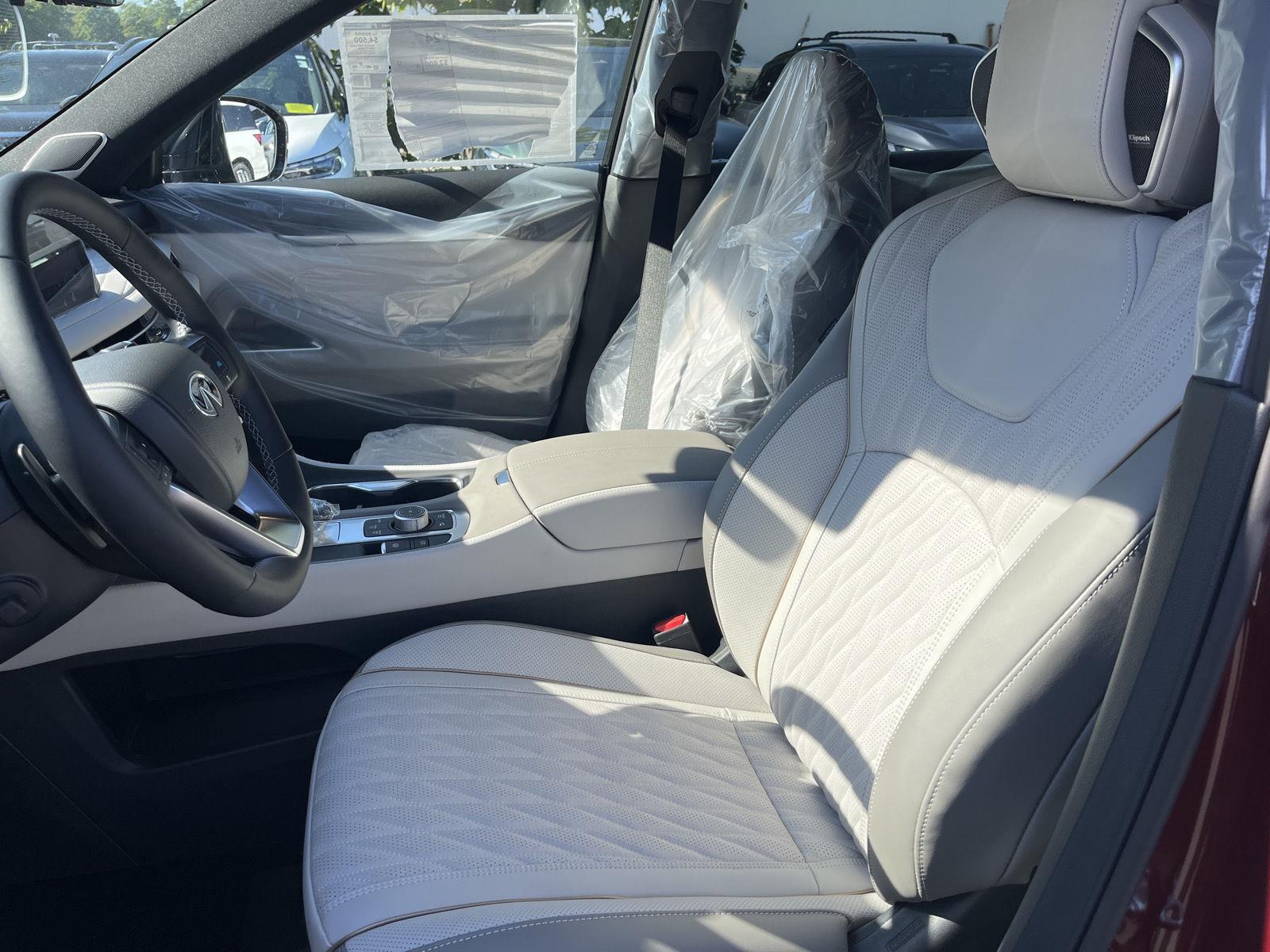 2026 Infiniti QX60 Autograph AWD photo 9