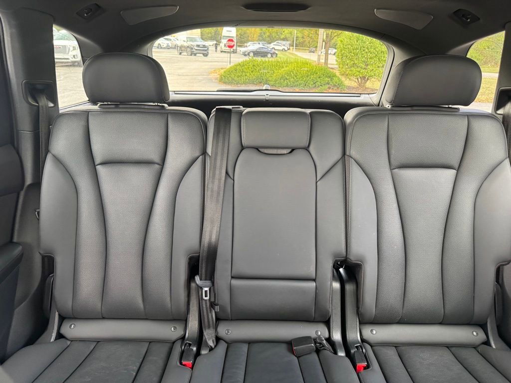 2021 Audi Q7 Premium Plus photo 24