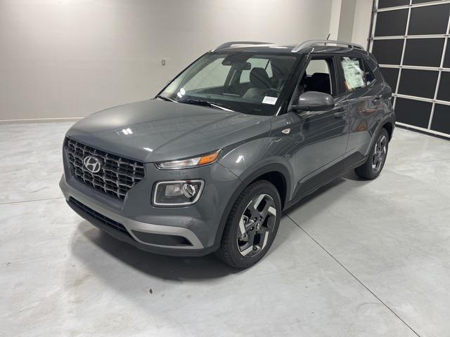 2026 Hyundai Venue SEL photo 3