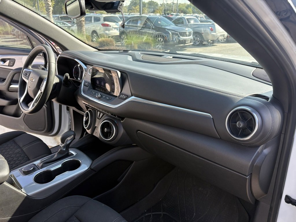2021 Chevrolet Blazer 2LT photo 13