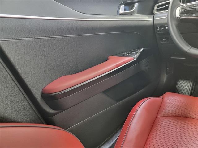 2024 Kia K5 GT-Line photo 31