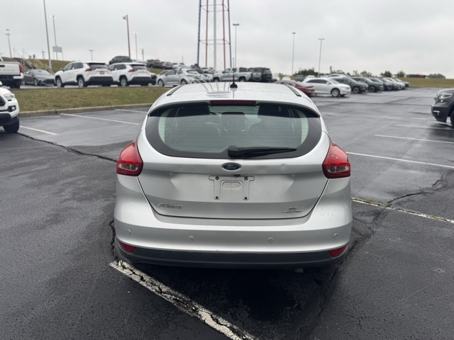 2016 Ford Focus SE photo 4